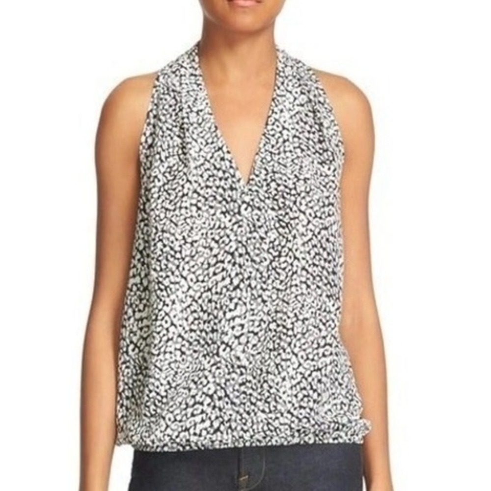 🍁🐠Joie silk blouse elastic gathered hem sleeveless cheetah print v neck gray